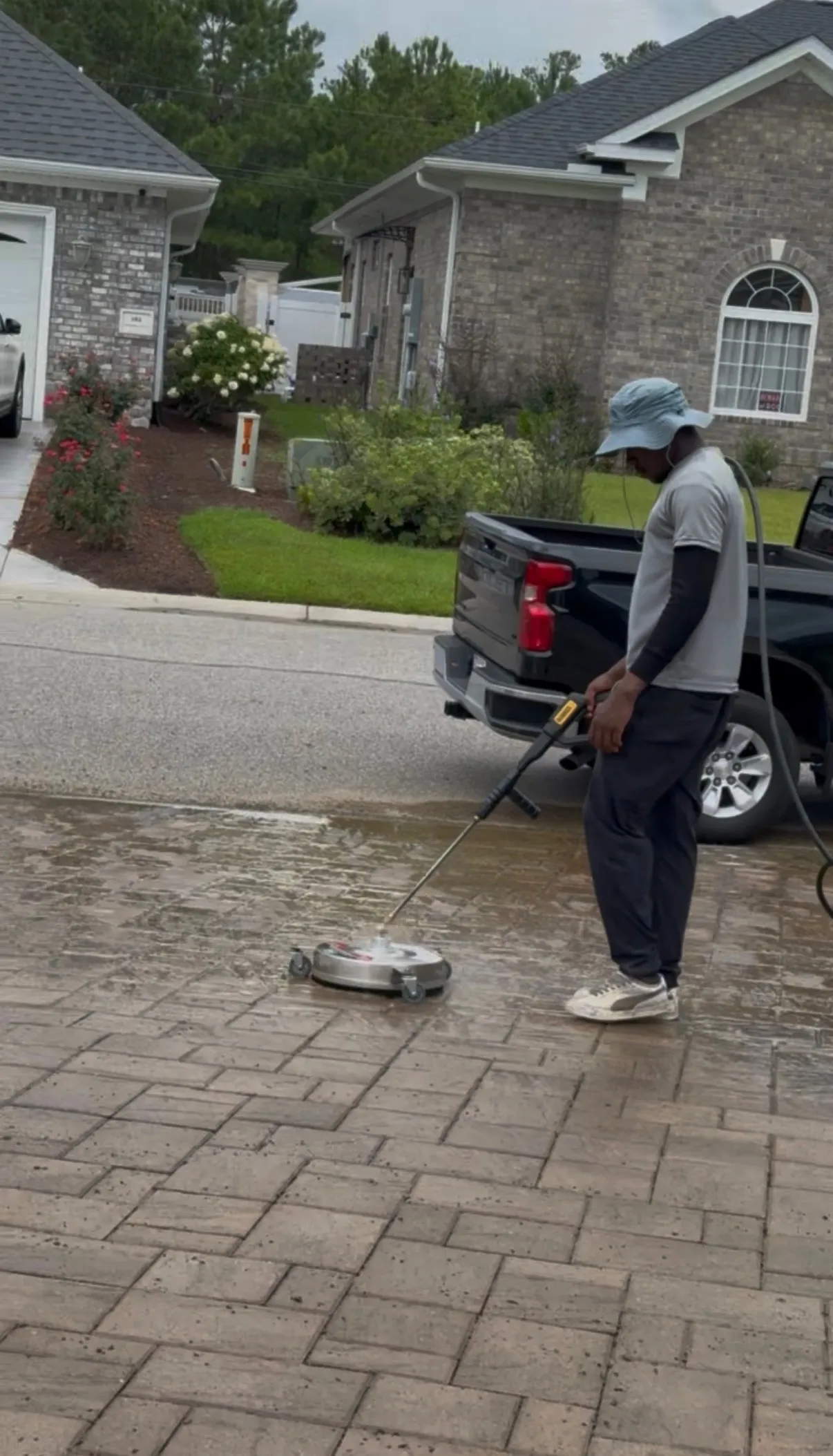 Pressure washing a driveway in North Myrtle Beach SC